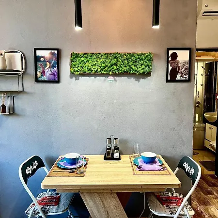 City Nest Maria By Short-Stay Baia Mare Extérieur photo